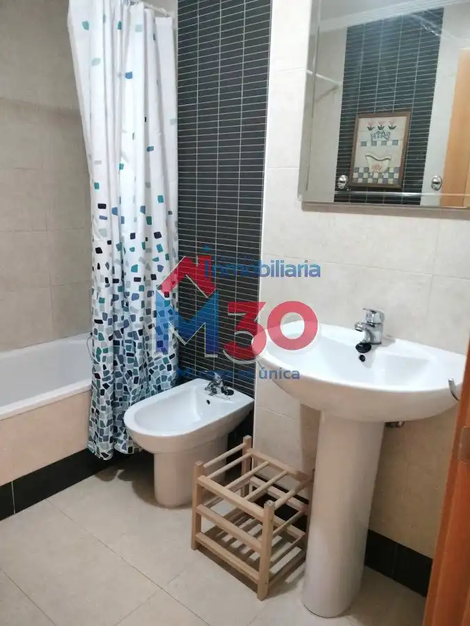 Habitación de Piso en venta en Miranda de Ebro con Calefacción, Parquet y Trastero