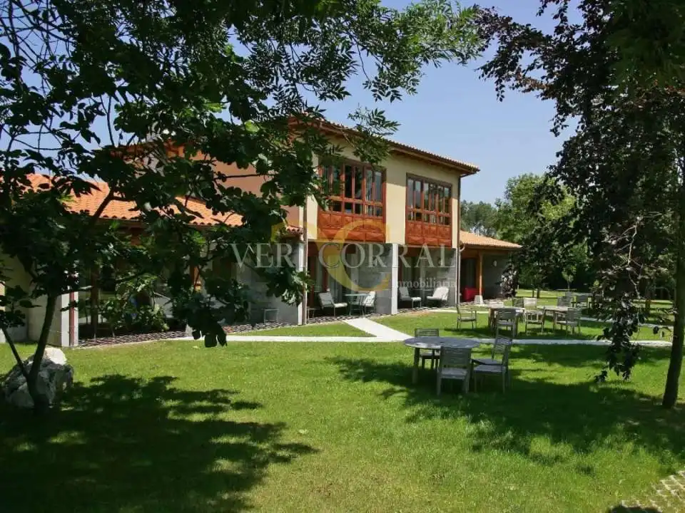 Gebäude zum Verkauf in Posada la Vieja, Posada - Barro