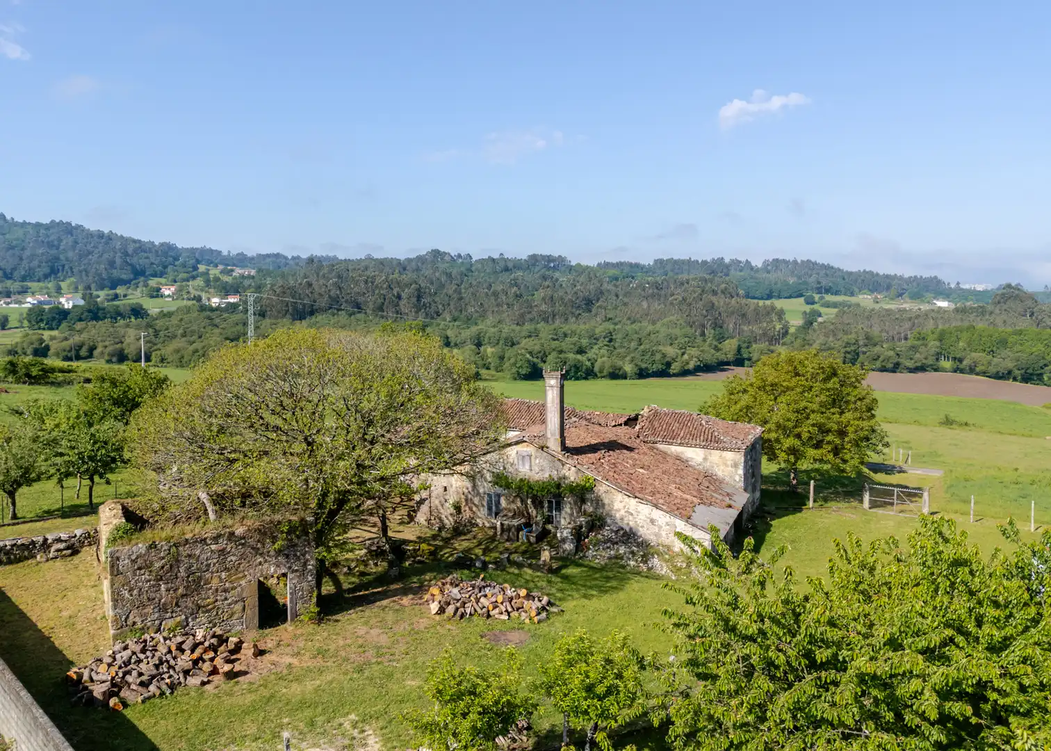 Außenansicht von Country house zum Verkauf in A Estrada 