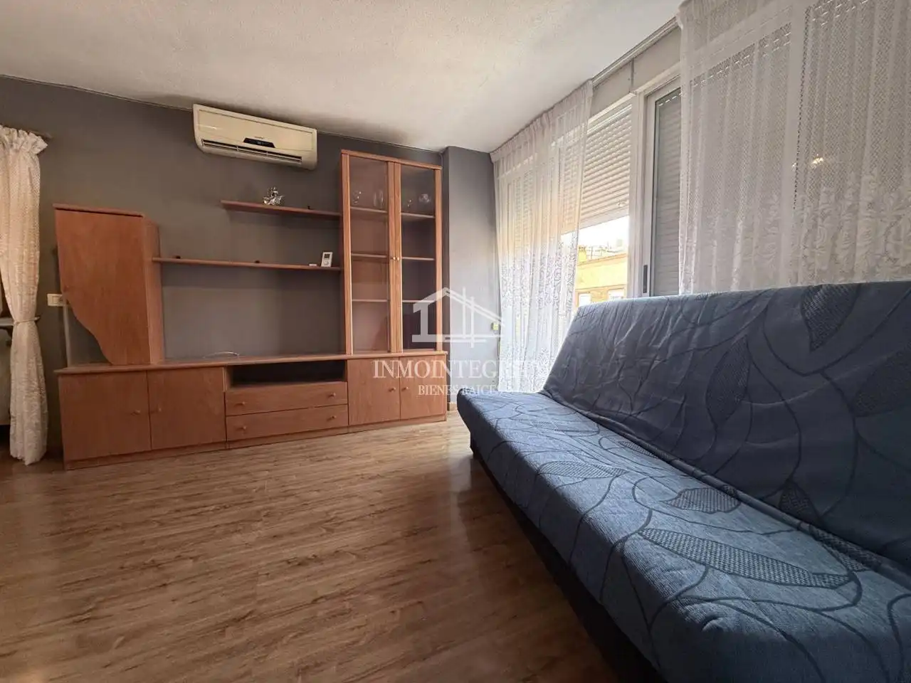 Habitación de Piso en venta en Castellón de la Plana / Castelló de la Plana con Aire acondicionado, Calefacción y Amueblado