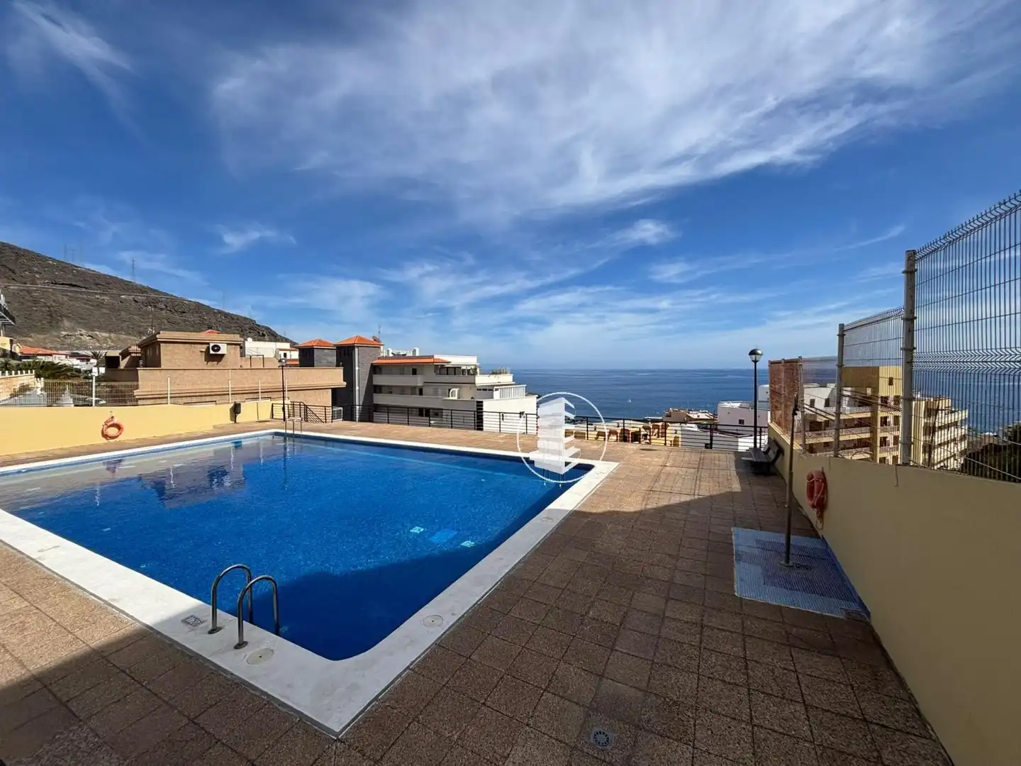 Piscina de Dúplex de alquiler en Candelaria con Aire acondicionado, Calefacción y Terraza