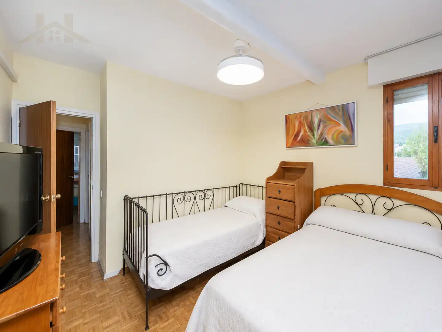 Habitación de Piso en venta en Moralzarzal con Calefacción y Piscina comunitaria