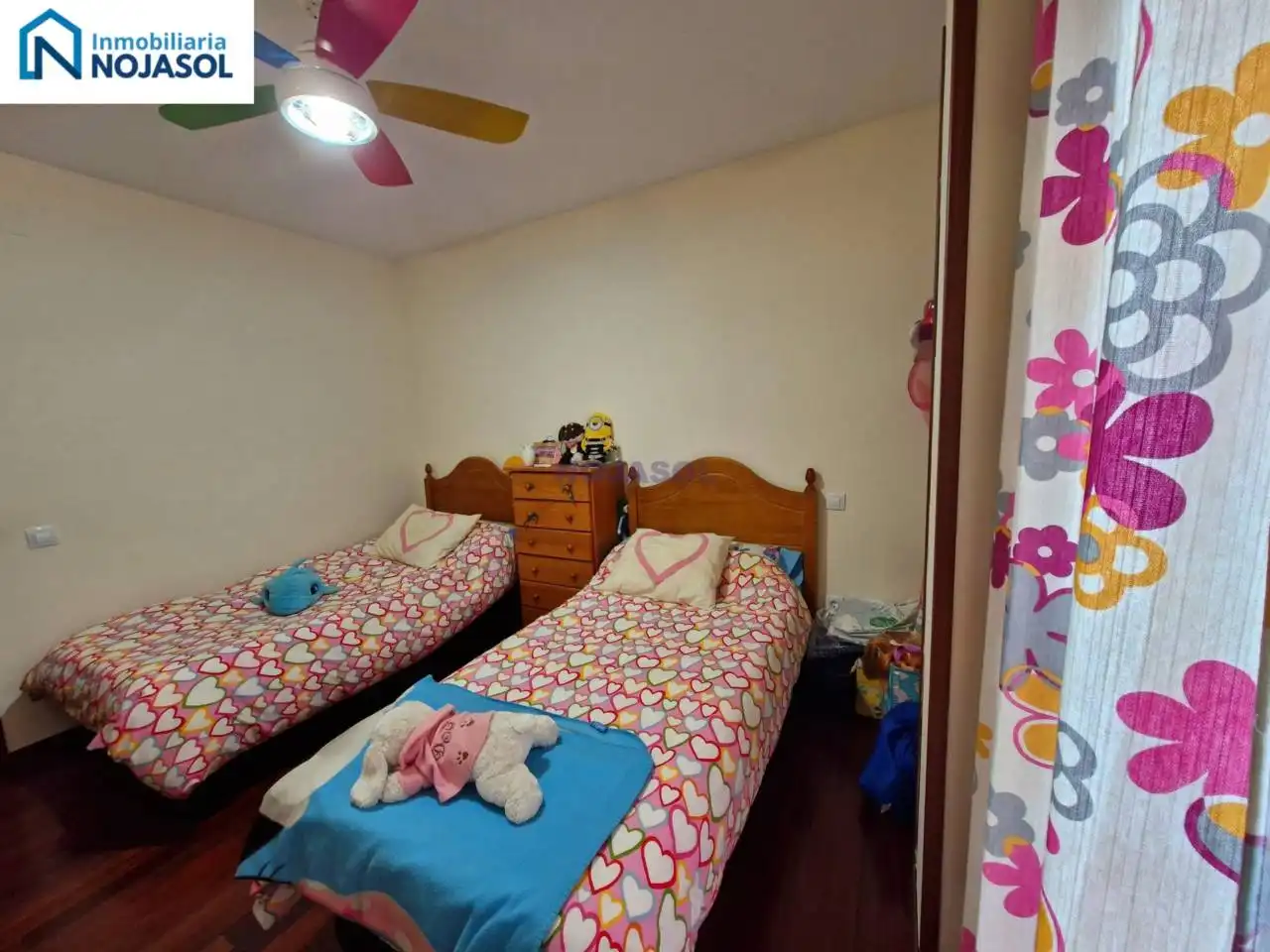Habitación de Apartamento en venta en Meruelo con Calefacción, Amueblado y Balcón