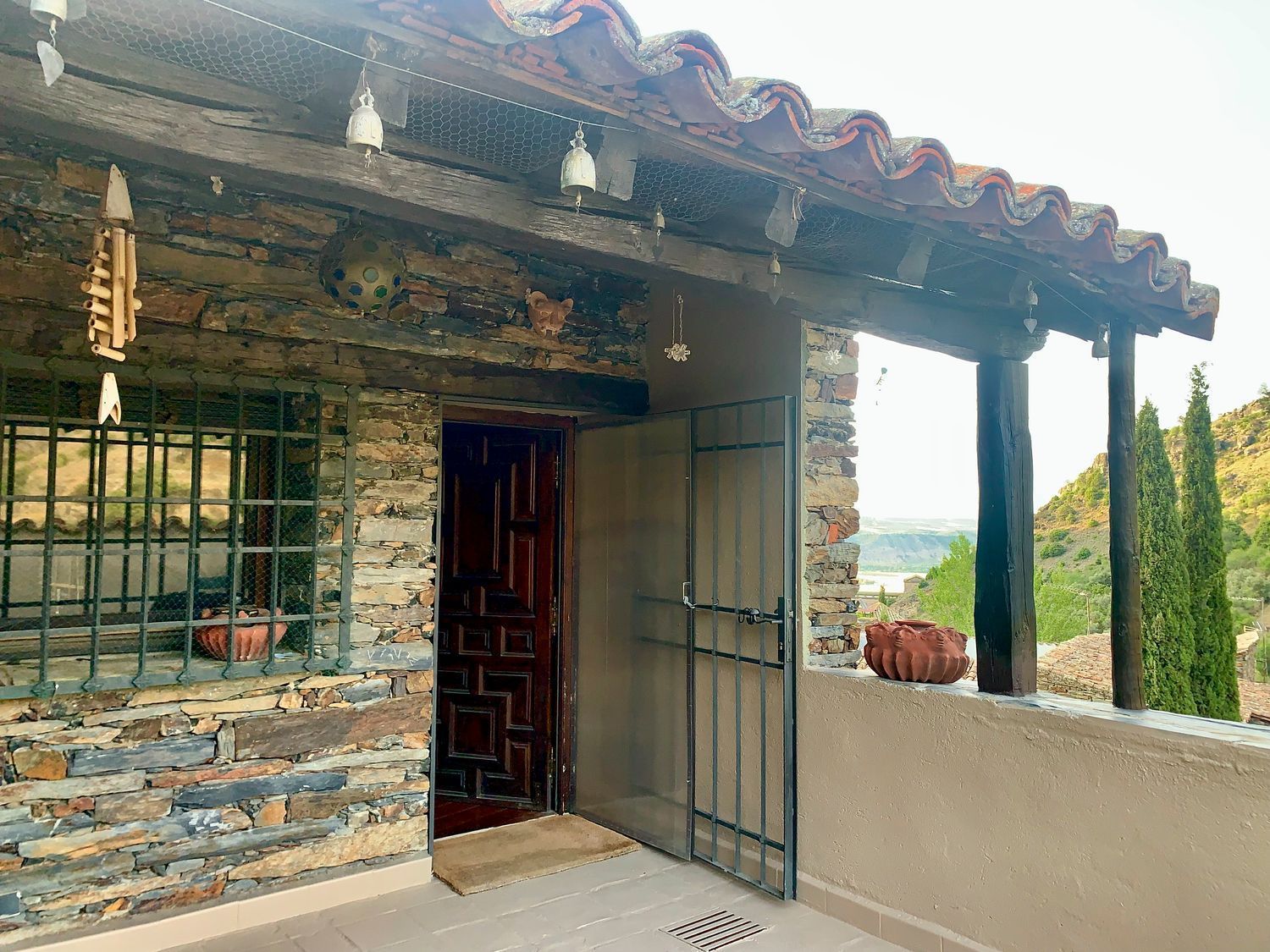 Exterior view of Country house for sale in Patones  with Terrace and Storage room