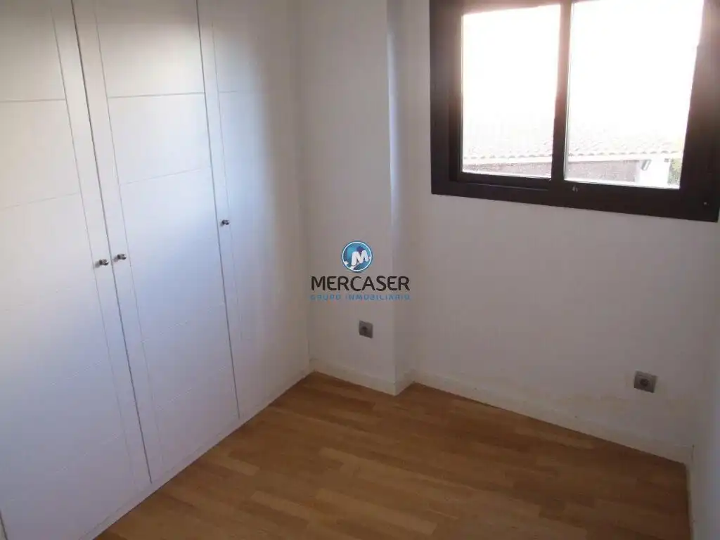 Bedroom of Flat for sale in Velilla de San Antonio