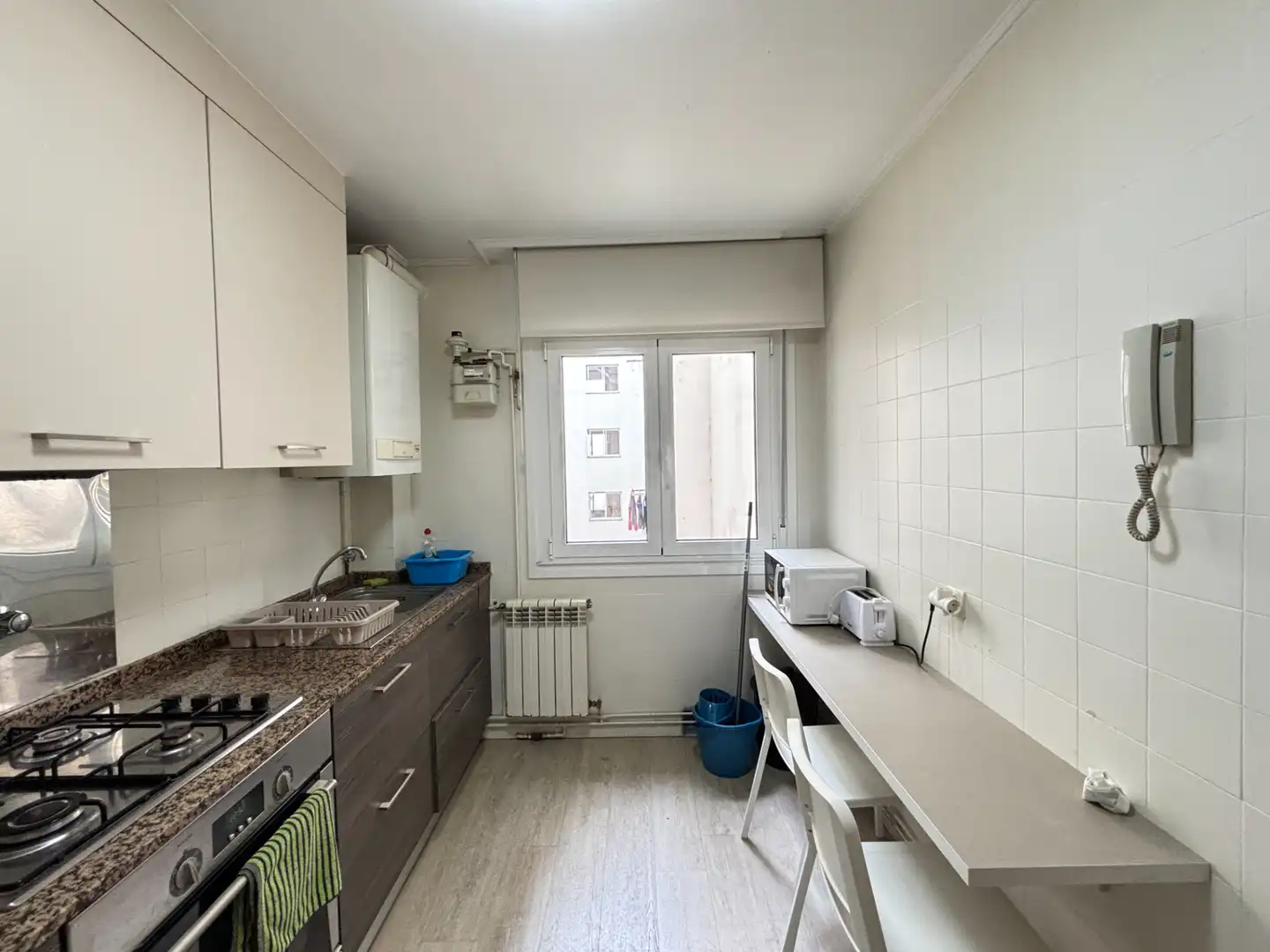 Küche von Wohnung zur Miete in Santiago de Compostela  mit Heizung und Möbliert