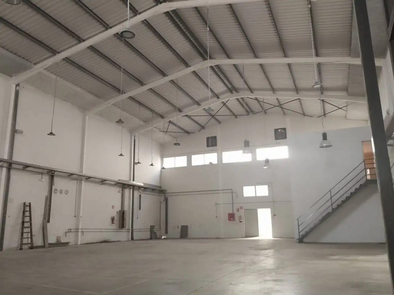 Nave industrial en venta en Alaquàs con Calefacción