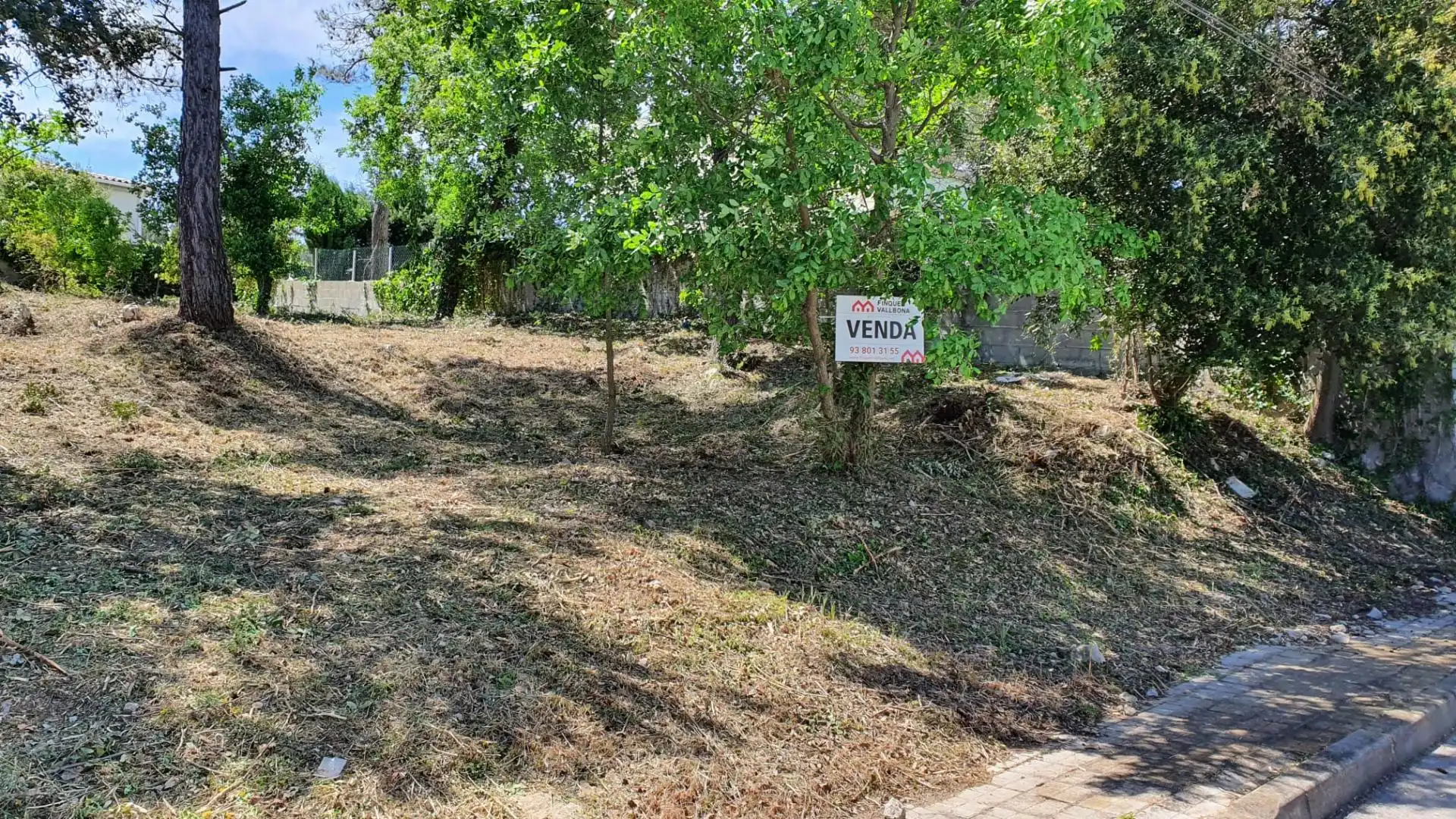 Terreny residencial en venda a Anoia 987