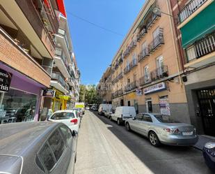 Vista exterior de Pis en venda en  Madrid Capital amb Calefacció i Parquet