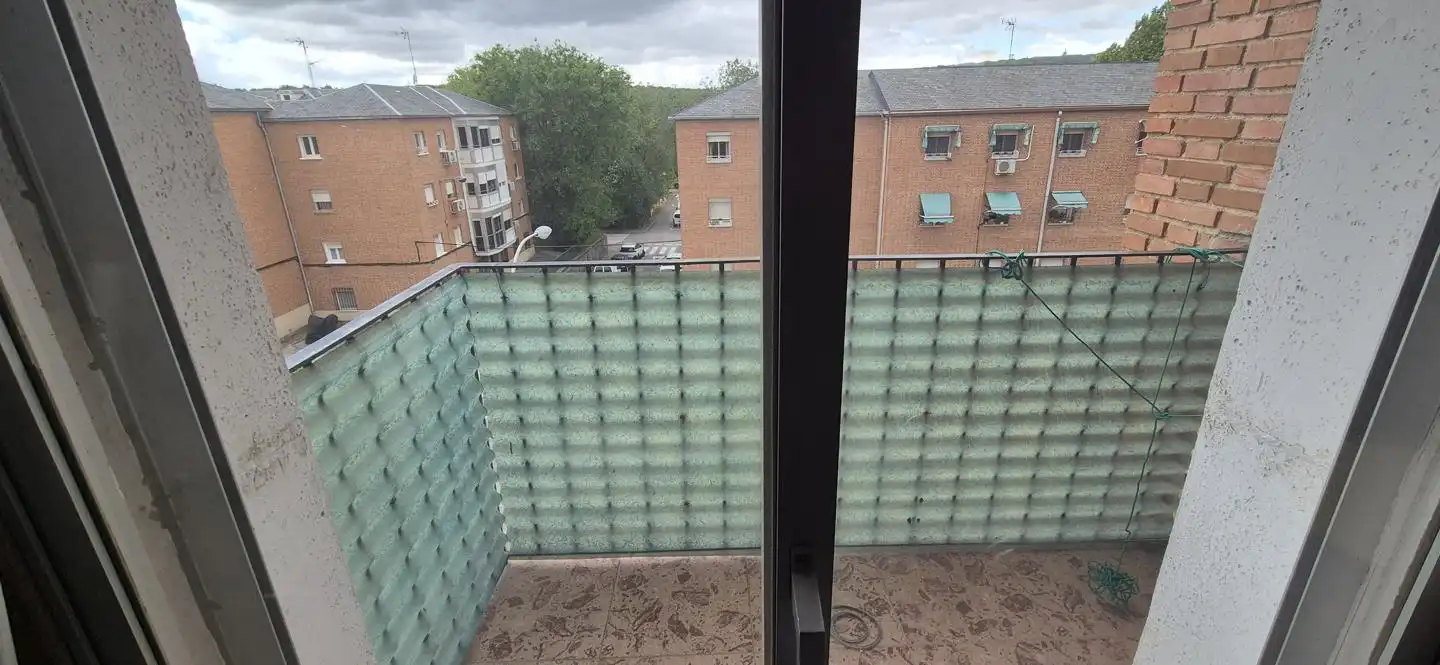 Piso en venta en De Carlos Morla Lynch, El Pardo