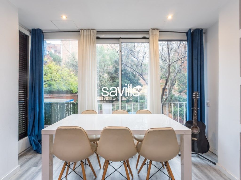 Comedor de Apartamento en venta en  Barcelona Capital con Aire acondicionado, Amueblado y Balcón