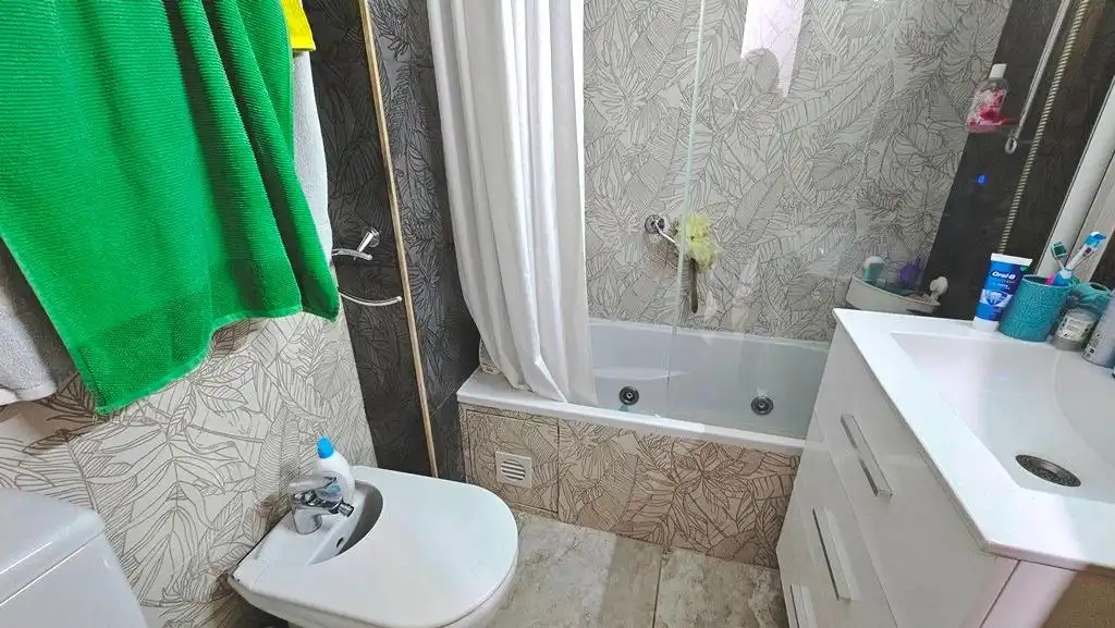 Planta baixa en venda a Carrer de Pontevedra, Vilartagues - Tueda de Dalt