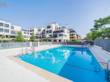 Flat with balcony for sale in Calle Francisco de Goya