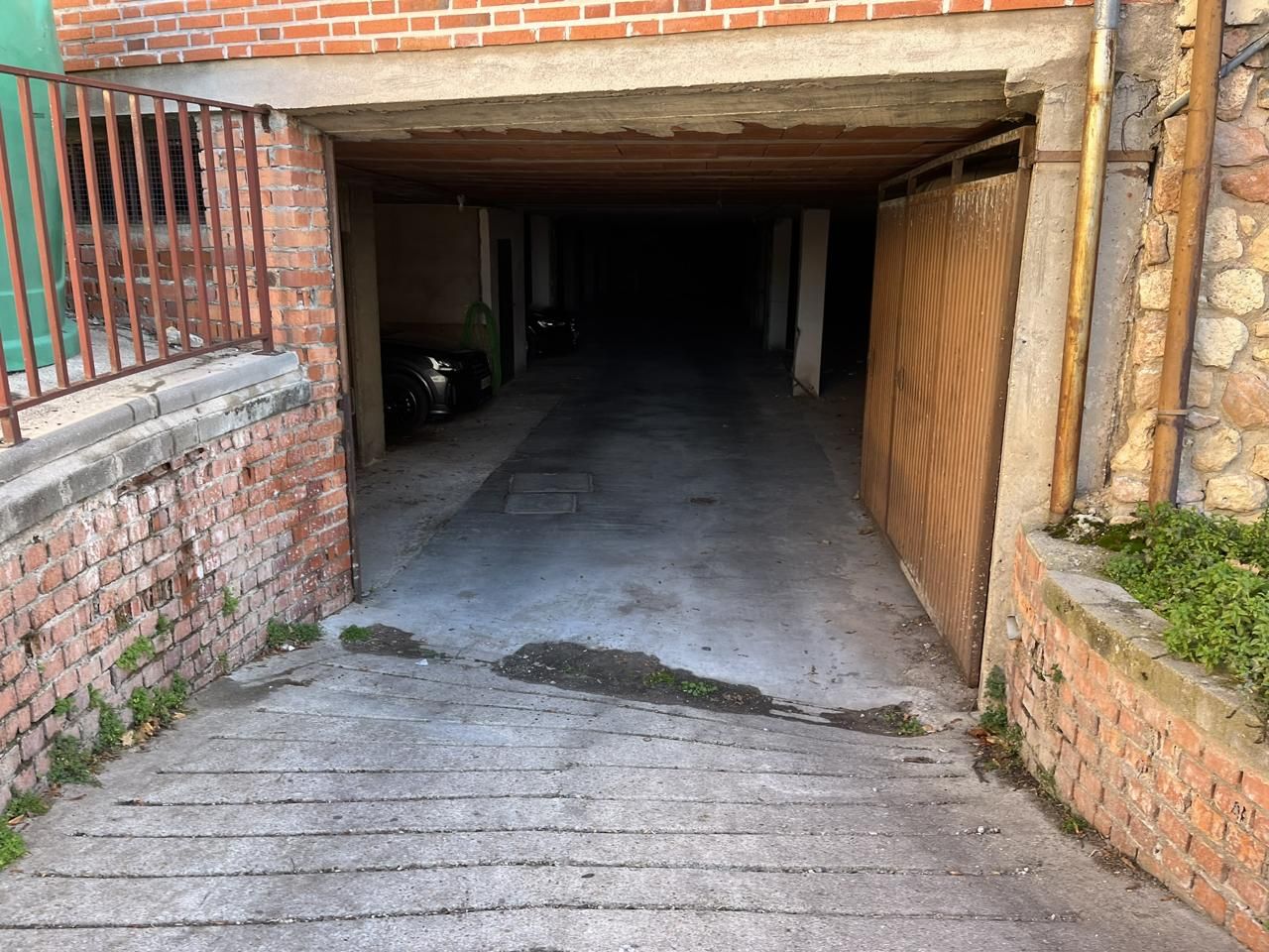 Aparcament de Garatge de lloguer en La Lastrilla 