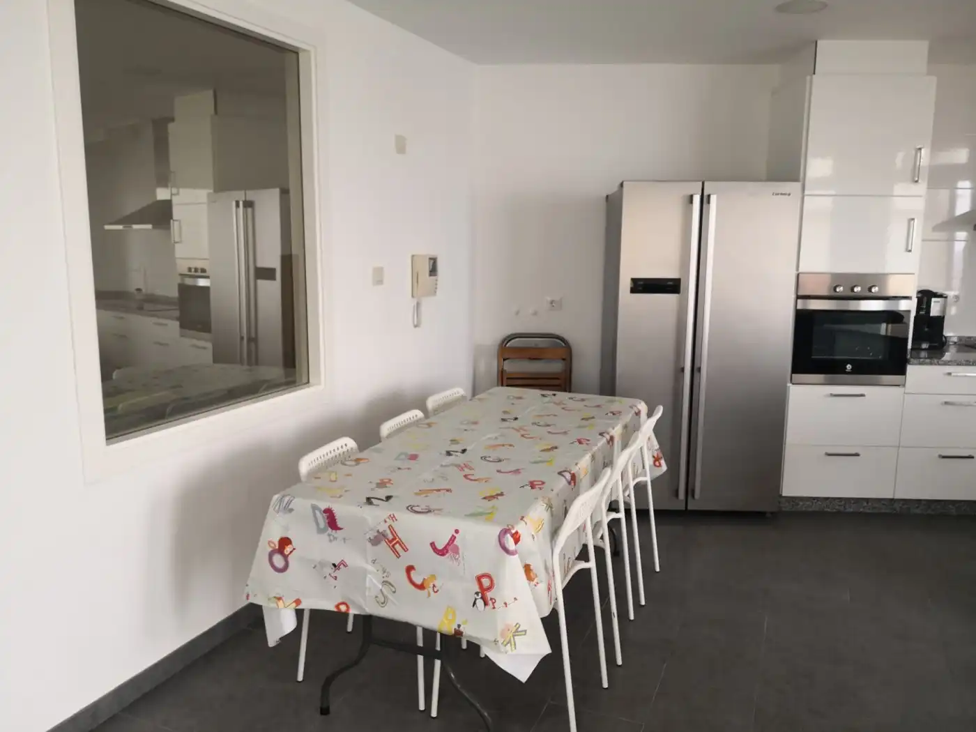 Cuina de Casa o xalet en venda en Malpica de Bergantiños amb Terrassa