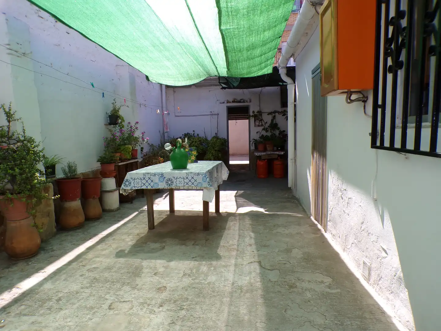 Terrassa de Casa o xalet en venda en Tavernes Blanques amb Jardí privat