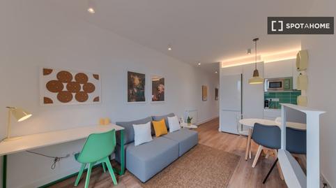 Foto 3 de Apartament per a compartir a La Nova Esquerra de l'Eixample, Barcelona