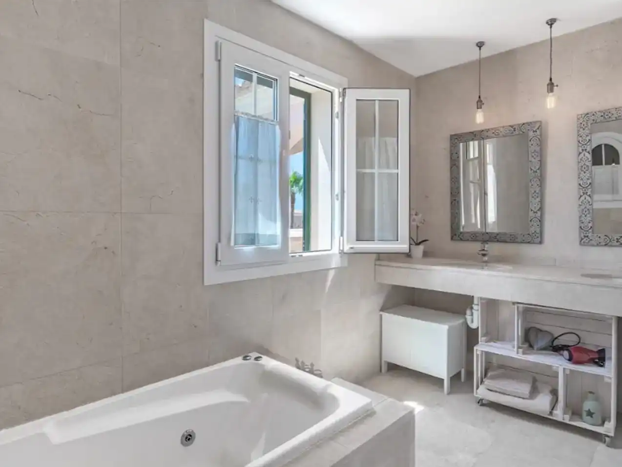 Baño de Planta baja en venta en Llucmajor con Aire acondicionado, Calefacción y Jardín privado