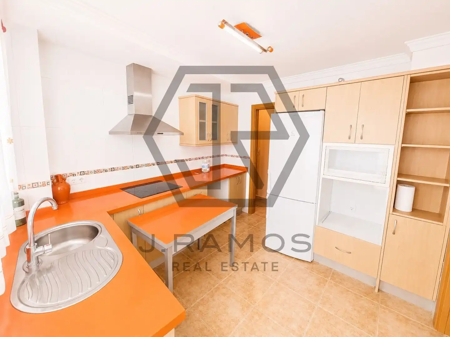 Piso con ascensor en venta en Torre del Mar, imagen 4