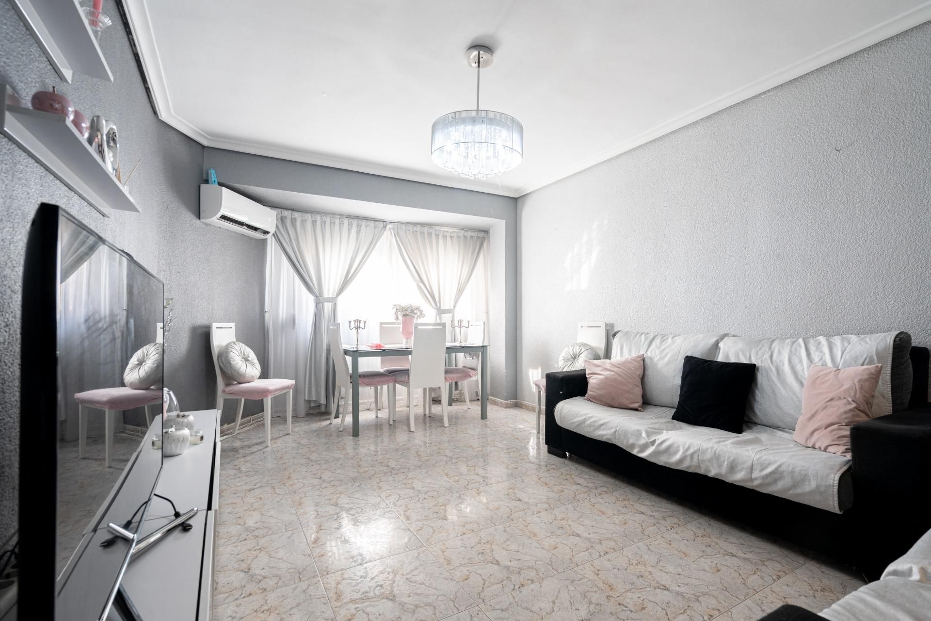 Living room of Flat for sale in  Valencia Capital  with Balcony