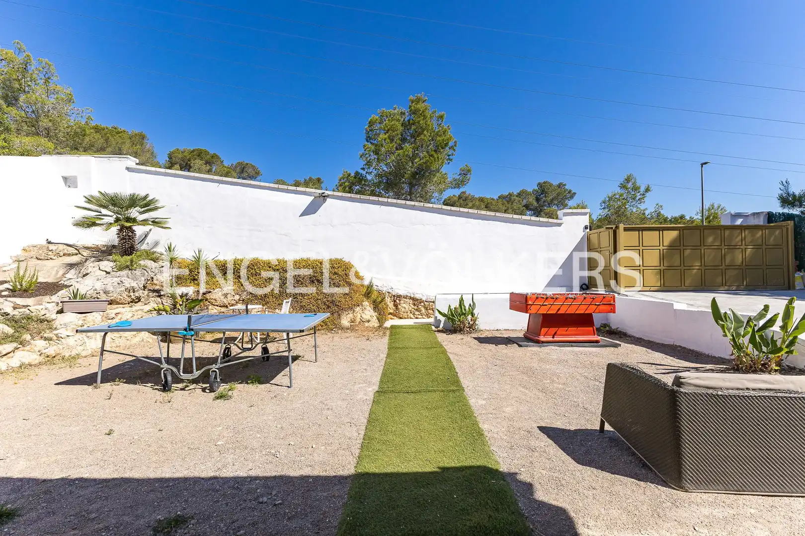 Terrassa de Casa o xalet en venda en Sant Pere de Ribes amb Aire condicionat, Calefacció i Jardí privat