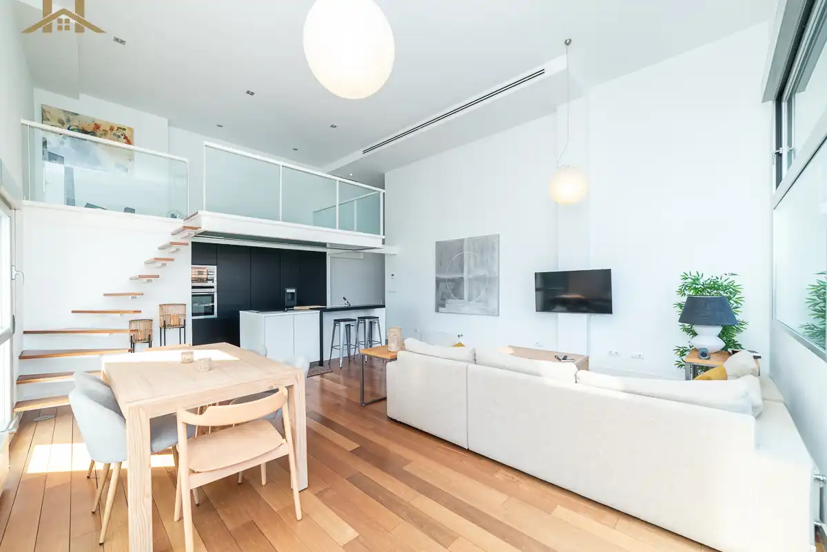 Sala de estar de Dúplex en venta en Majadahonda con Aire acondicionado, Calefacción y Terraza