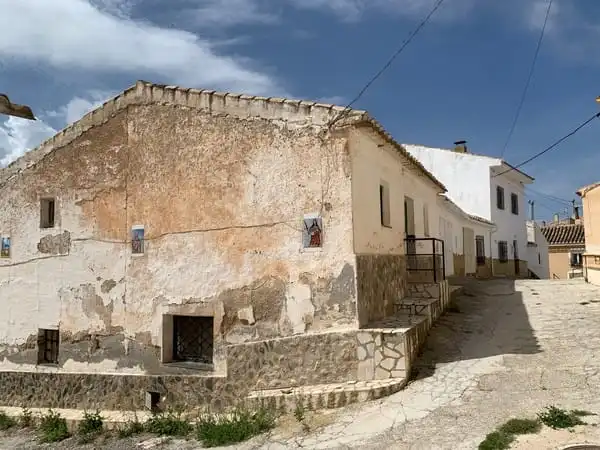 Detached homes for sale in C/ Pedanía Venta Quemada, Cúllar