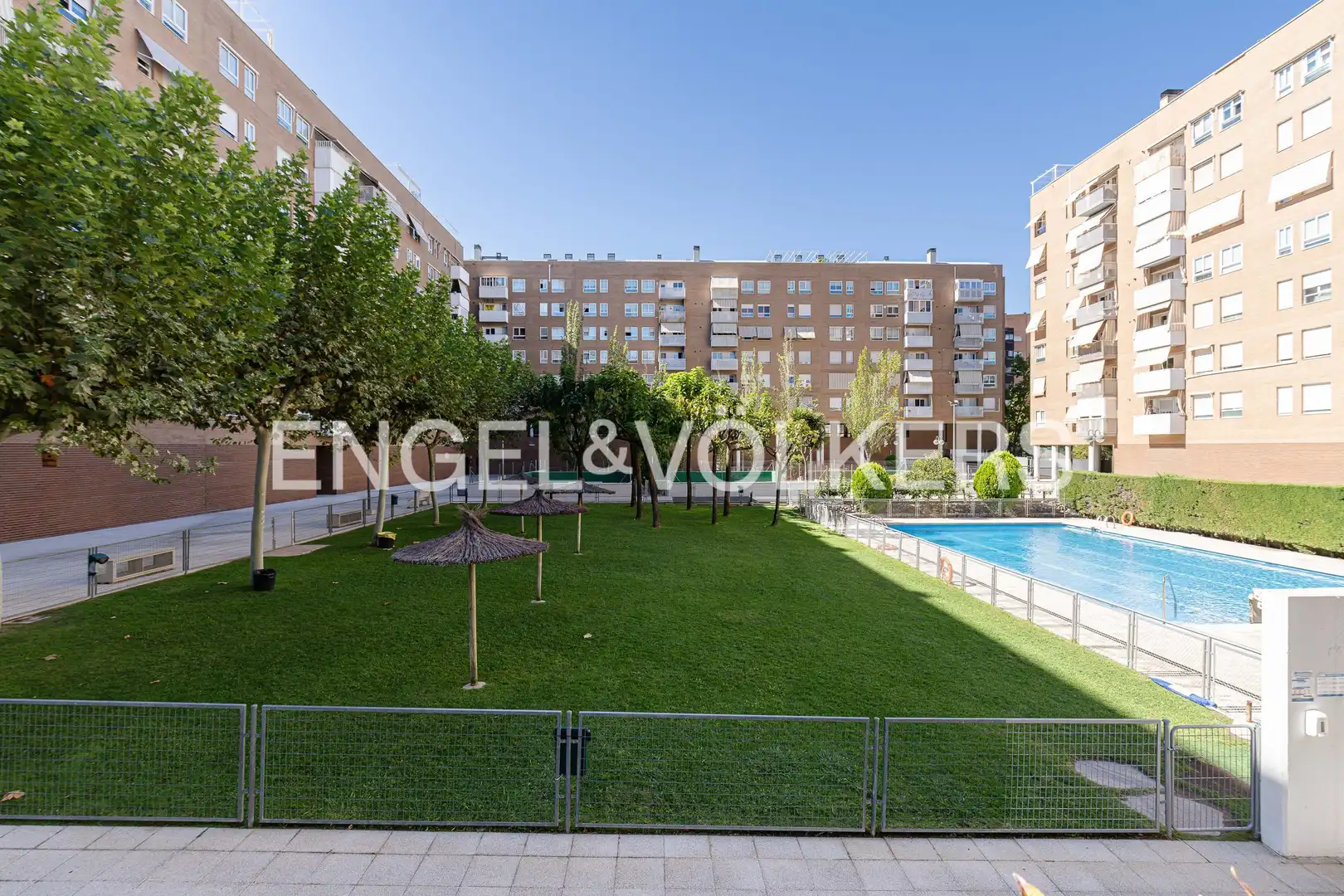 Appartamento con terrazza in vendita a Parque Lisboa - La Paz, imagen 10