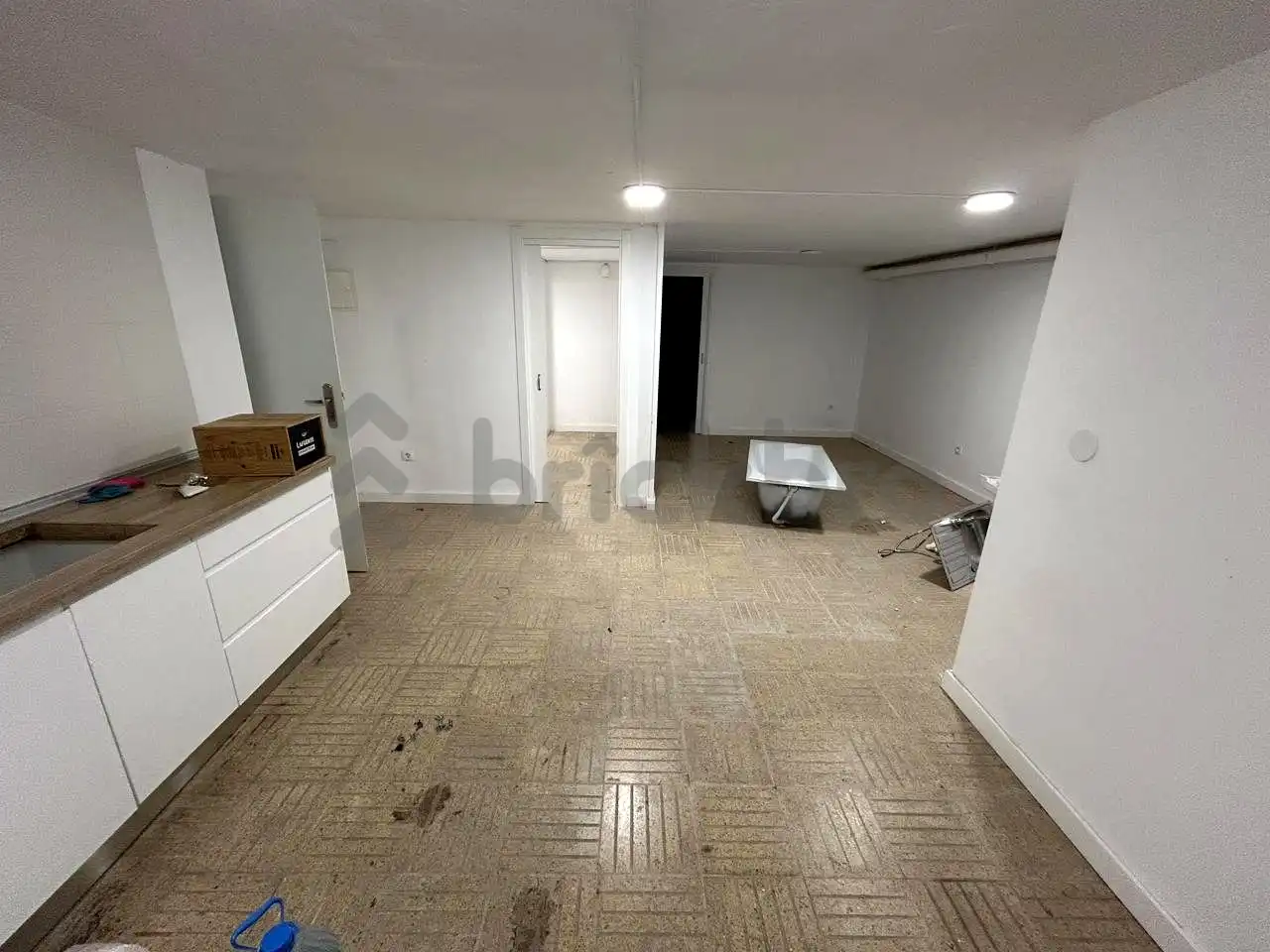 Business premises for sale in De La Manigua, imagen 37