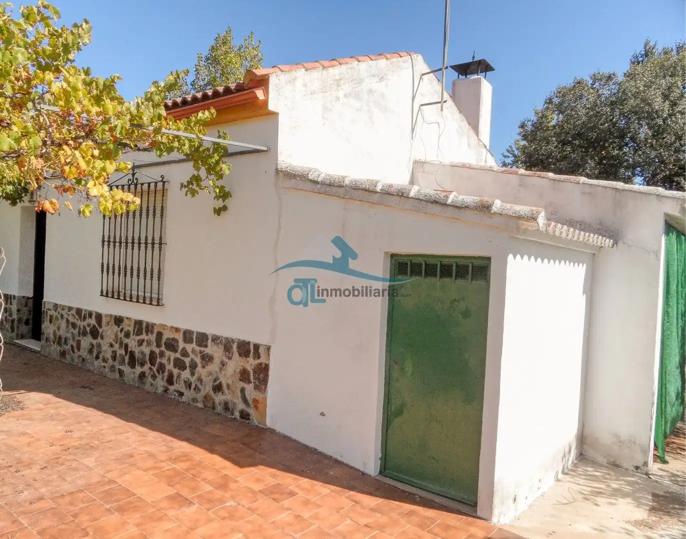 Vista exterior de Finca rústica en venda en Villanueva de la Reina amb Aire condicionat, Jardí privat i Terrassa