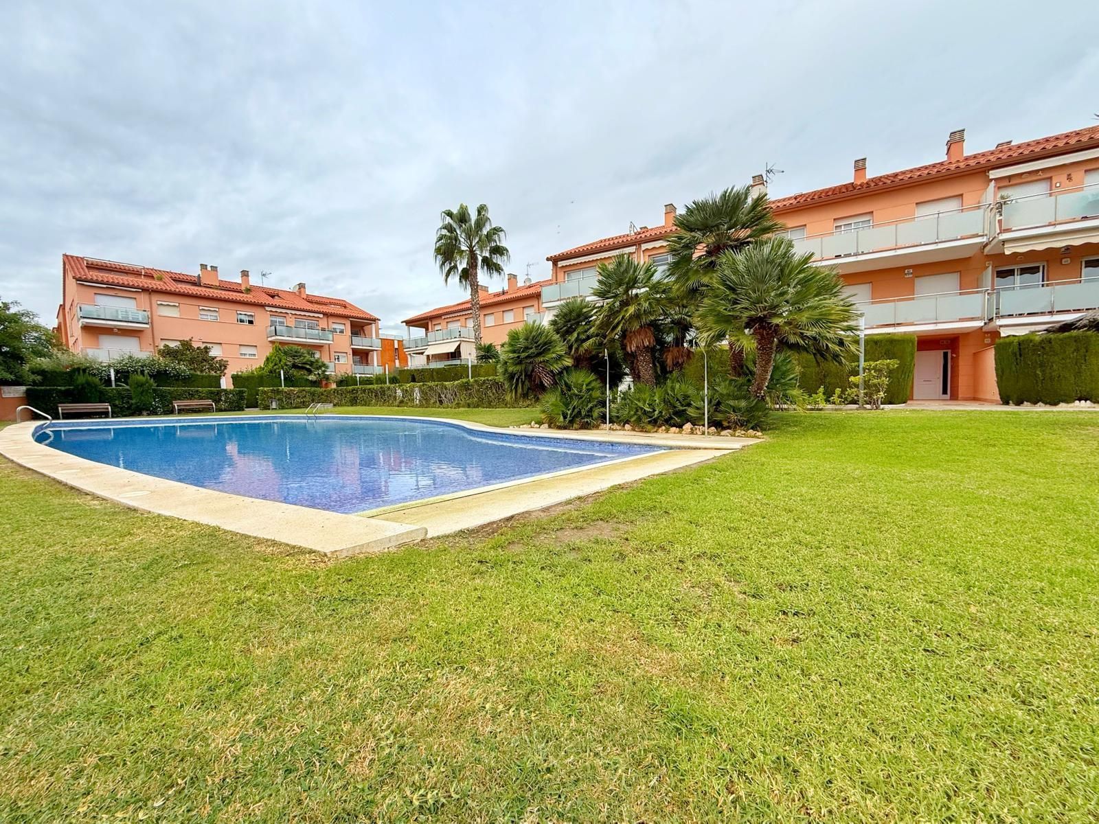 Piso en venta en Les Salines - Pla de Sant Pere