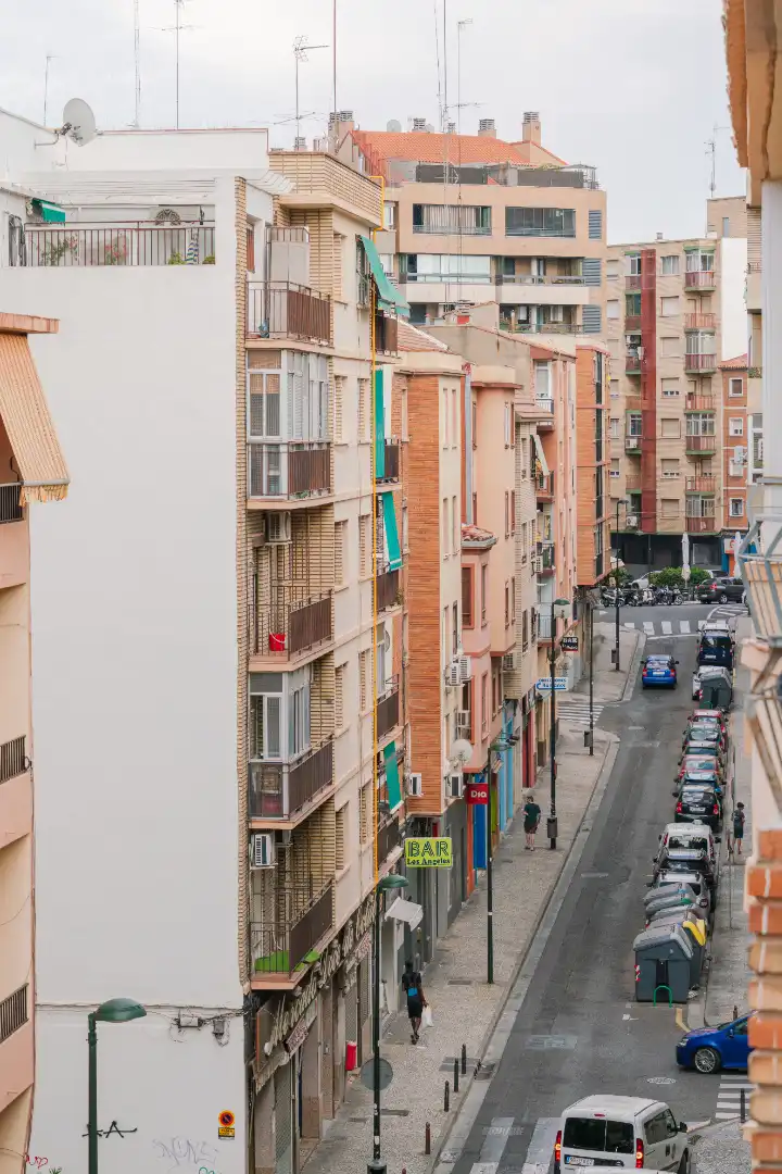 Vista exterior de Piso en venta en Zaragoza con Calefacción, Balcón y Alarma