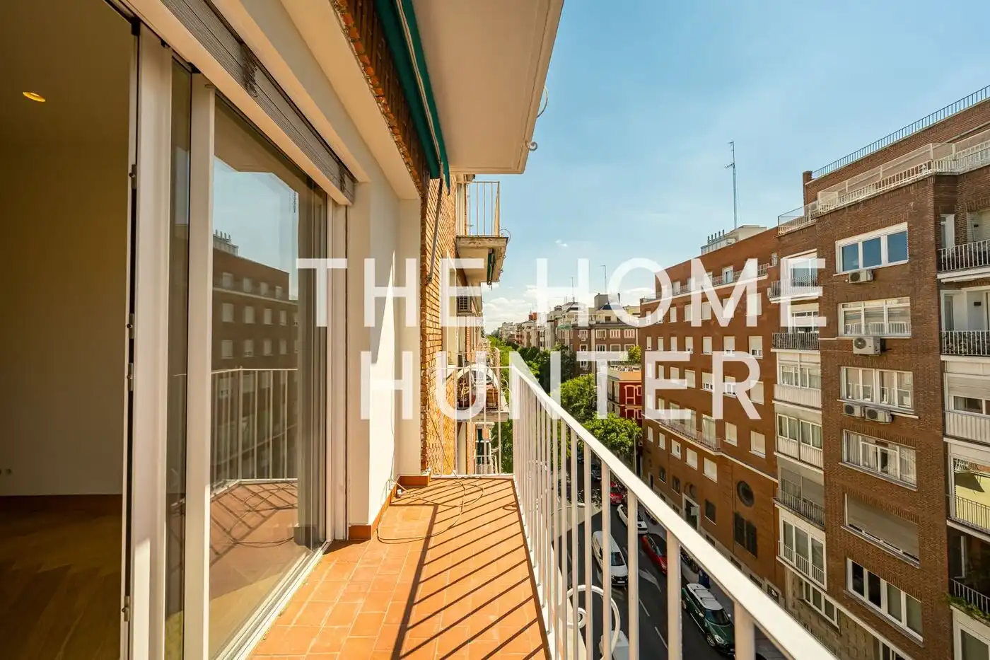 Außenansicht von Wohnung zur Miete in Madrid mit Klimaanlage, Heizung und Terrasse