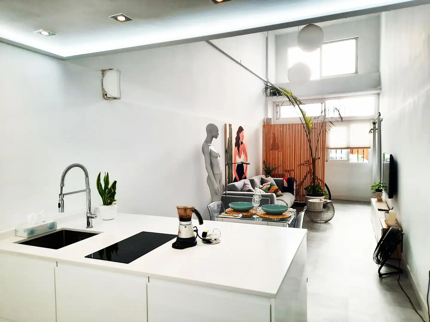 Cocina de Local en venta en Marbella con Aire acondicionado