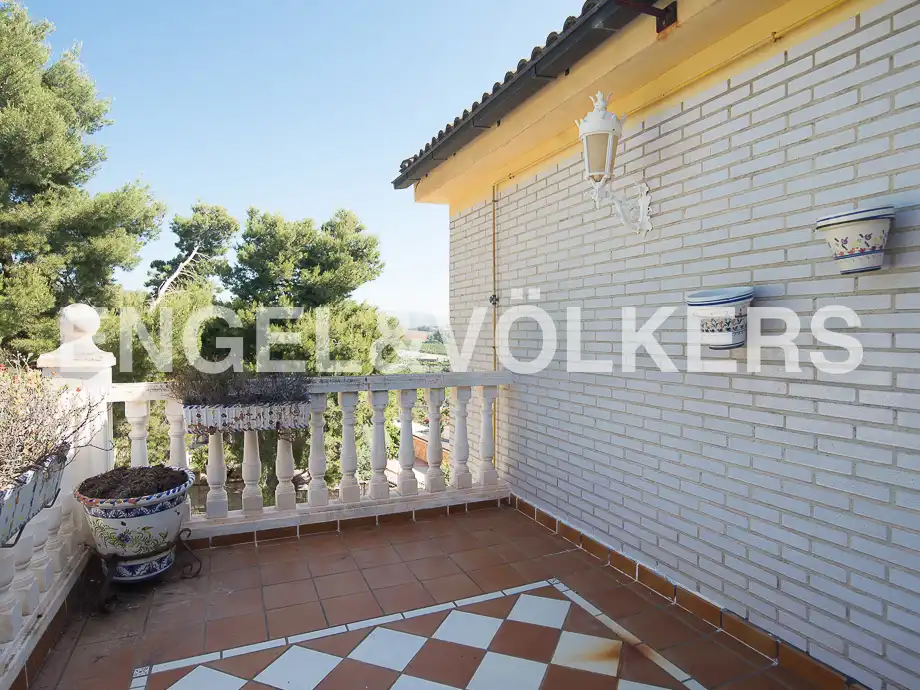 Terrassa de Casa o xalet en venda en Onda amb Calefacció, Jardí privat i Terrassa