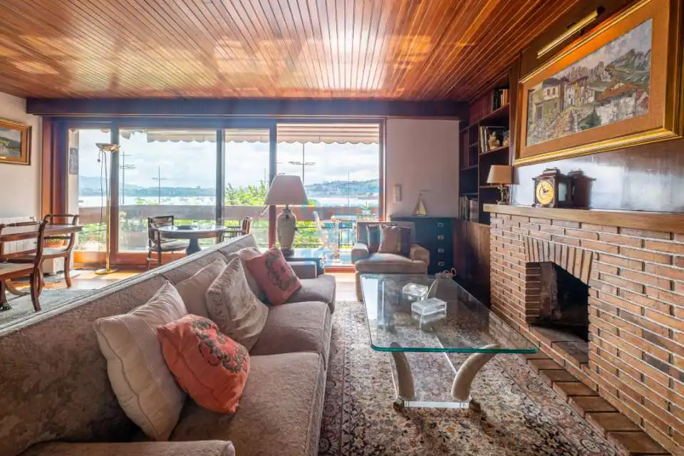 Living room of Flat for sale in Donostia - San Sebastián   with Heating, Terrace and Storage room