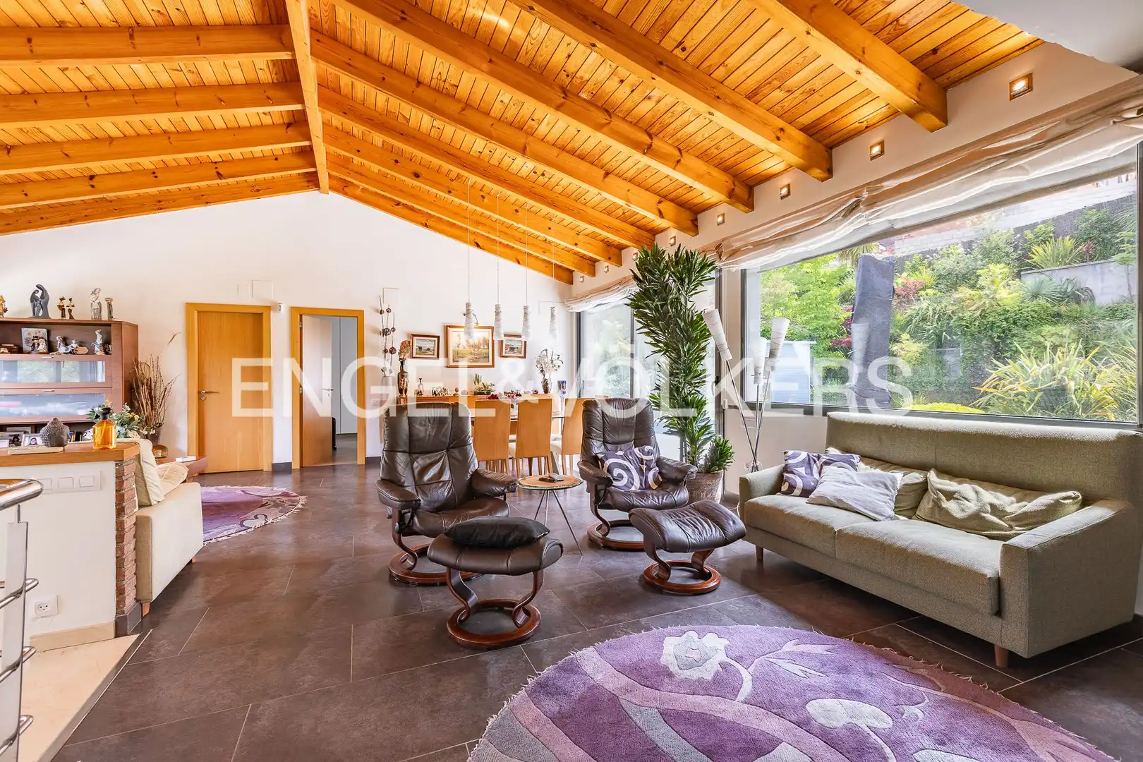 Sala de estar de Casa o chalet en venta en Matadepera con Aire acondicionado, Calefacción y Jardín privado