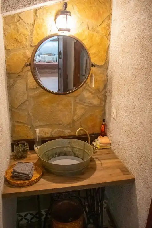 Bany de Casa o xalet en venda en Onil amb Jardí privat, Terrassa i Traster