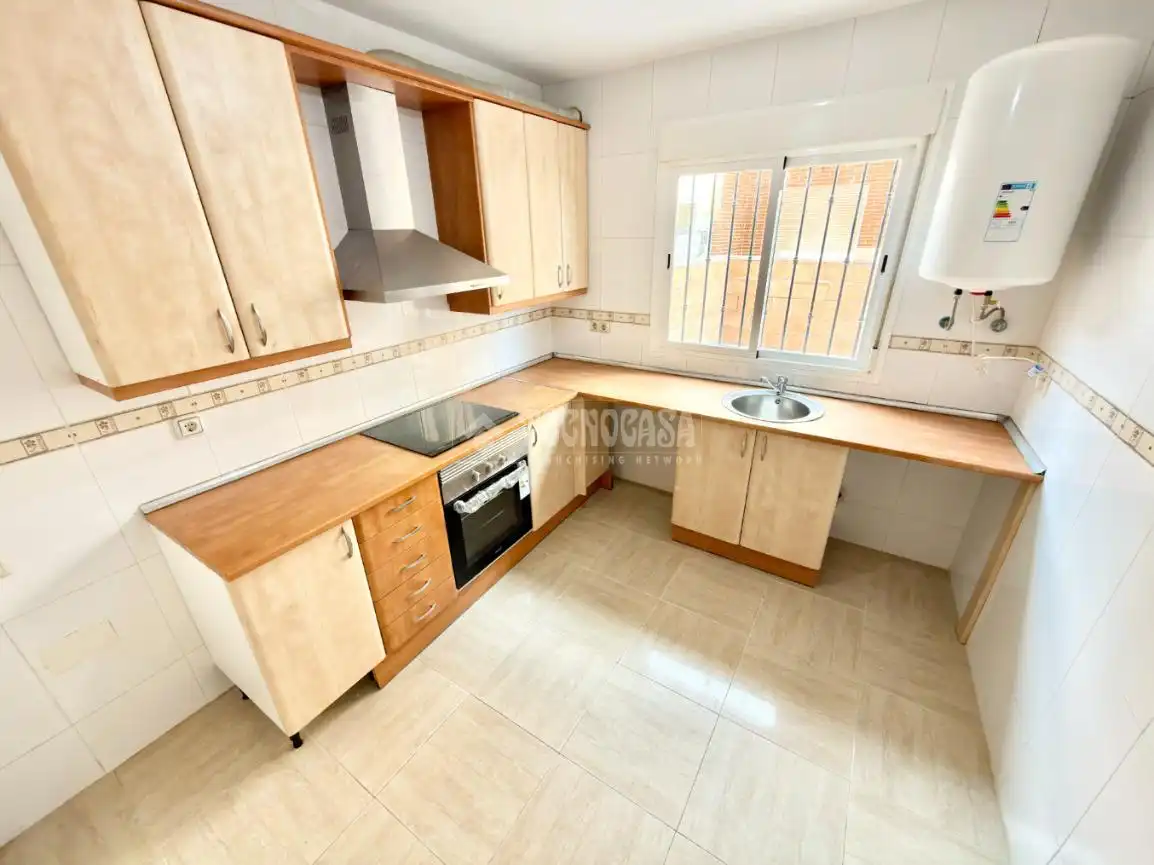 Cocina de Casa adosada en venta en Valdeaveruelo con Aire acondicionado, Calefacción y Balcón