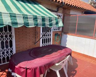 Duplex to rent in Carrer de Casteràs, Sants-Badal