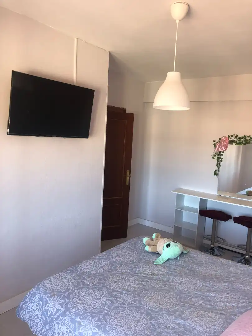 Piso con terraza en venta en Calle Basilio Miranda, imagen 4