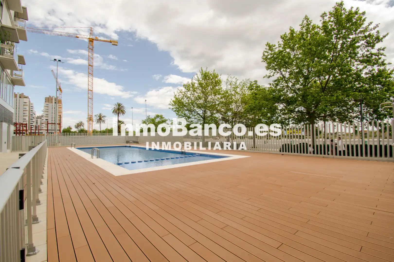 Flat for rent in Valencia  with Air Conditioner, Heating and Storage room