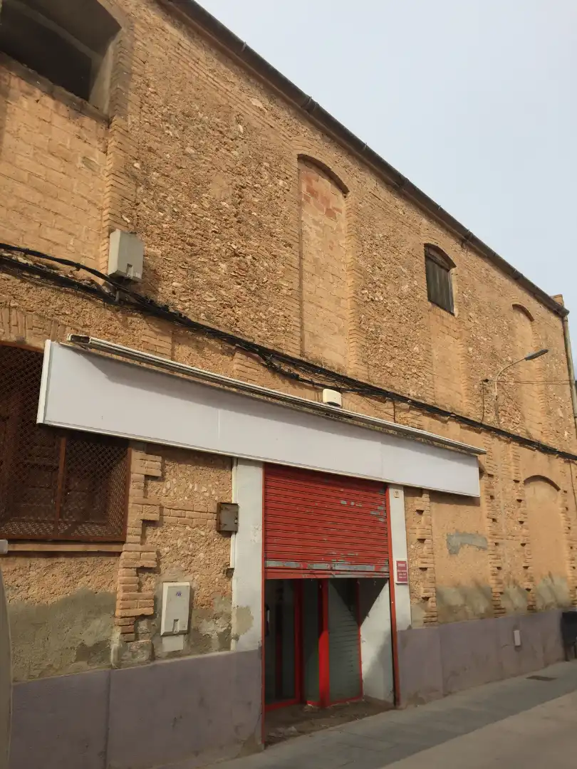 Local comercial en alquiler en Santa Bàrbara