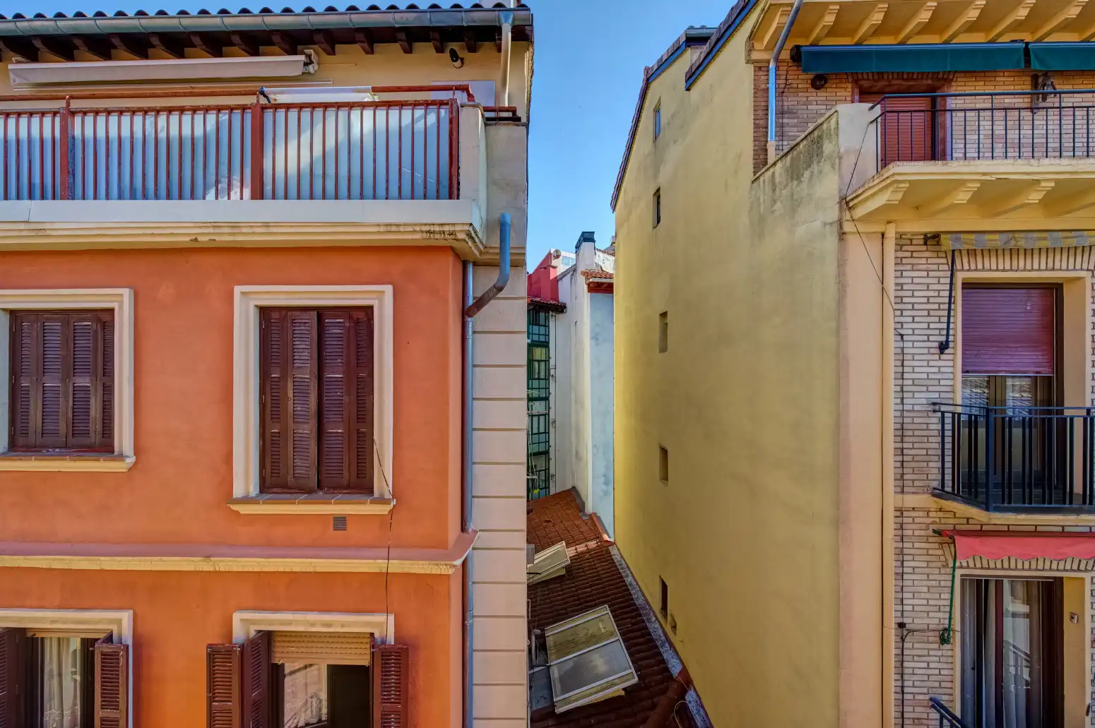 Terrasse von Wohnung zum Verkauf in  Pamplona / Iruña mit Heizung und Parkett