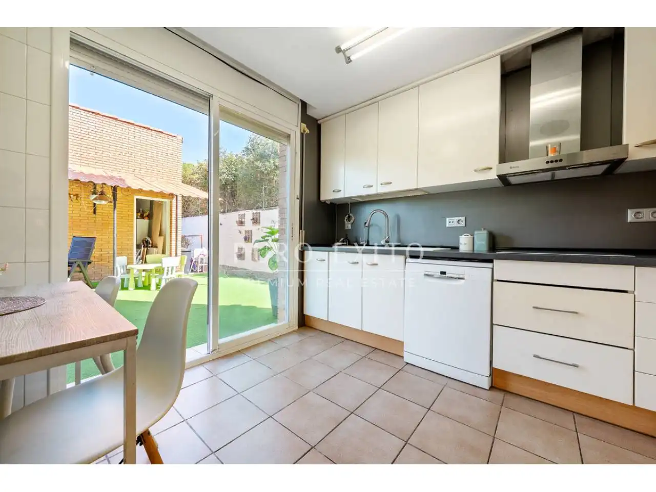 Maison avec piscine à vendre à Calle CERDANYA, imagen 22