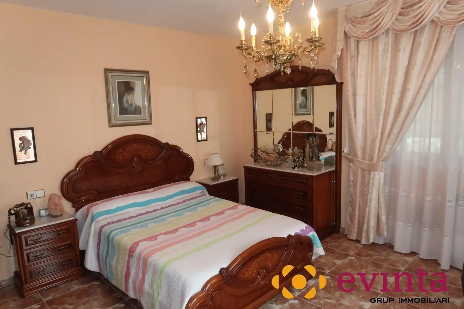 Habitación de Casa o chalet en venta en Vallirana con Calefacción, Jardín privado y Terraza