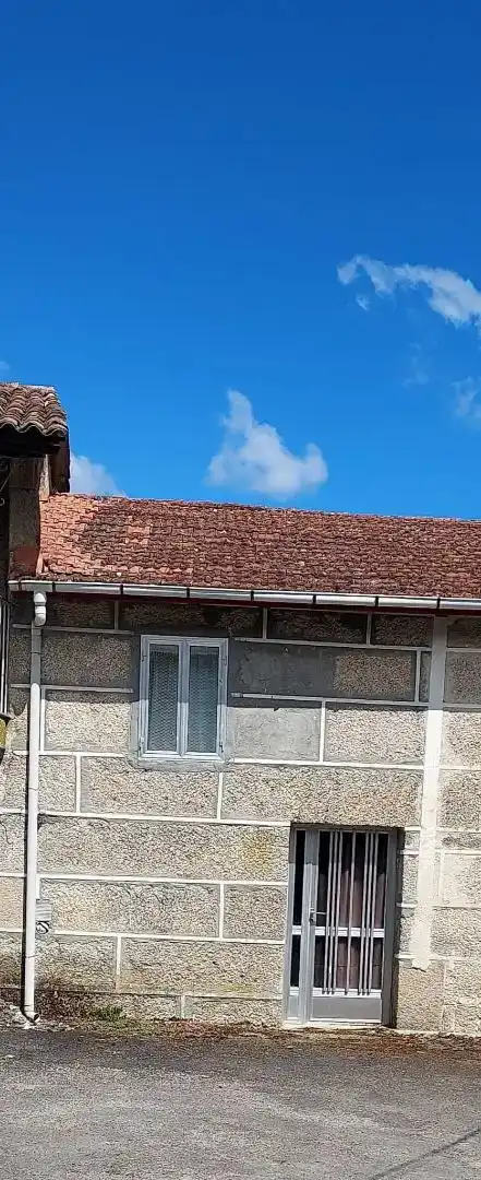 Vista exterior de Casa adosada en venda en Xunqueira de Ambía amb Balcó