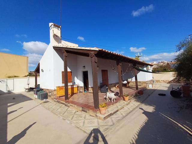 Casa-chalet en Alquiler en Calabardina