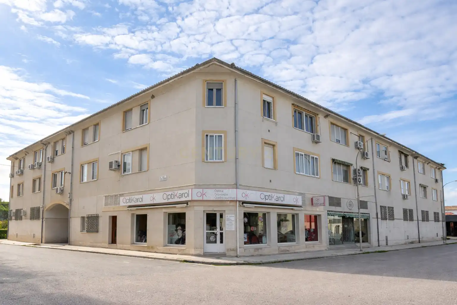 Exterior view of Apartments for rent in Malpartida de Cáceres  with Oven, Washing machine and Microwave