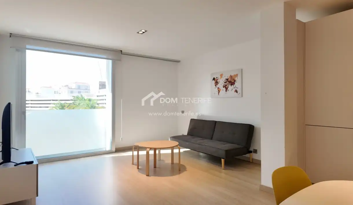 Living room of Flat for sale in Adeje  with Swimming Pool, Furnished and Oven